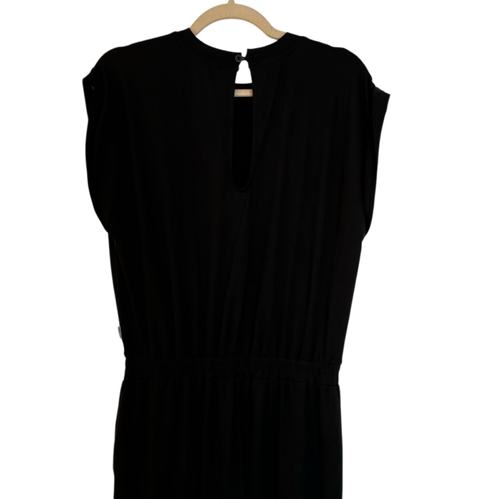 Vuori Lux Crew Neck Short Sleeve Jumpsuit Black Size Small Athleisure Travel - Picture 6 of 8